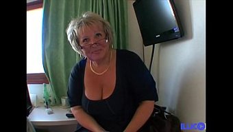 Carole'Un ...