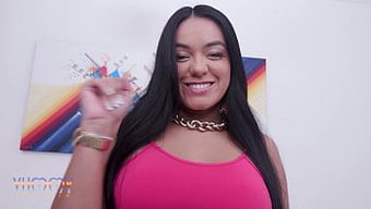 Monique Ba...
