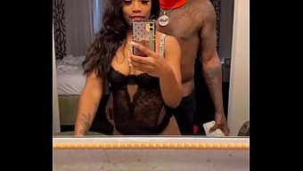 Ebony Çift...