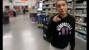 Walmart'Ta...