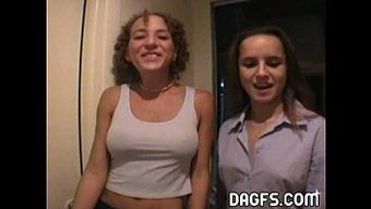 Genç (18+)...